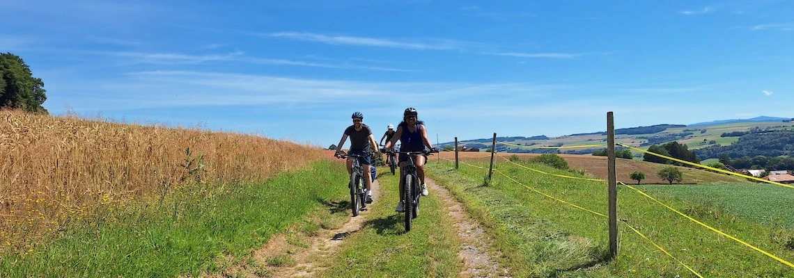 3-velos-chemin-accueil